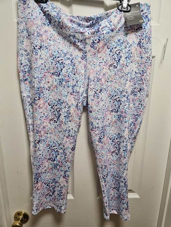 GAP Pants - GAP Capri Leggings XL White Heather Multicolor Print Adjustable Waist NWT